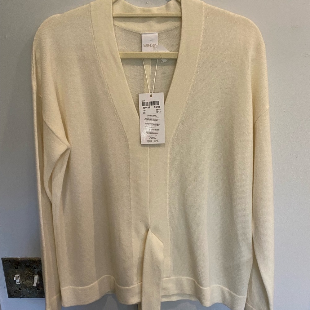 MADELEINE Sweater, NWT CREAM. Made in Germany, Sz 36/38 93% Virgin Wool